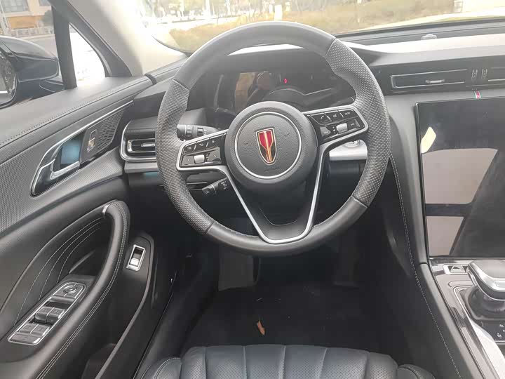 Фото 8 - Hongqi H5