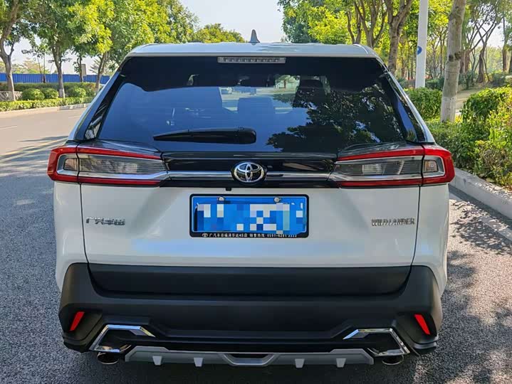 Фото 5 - Toyota Wildlander