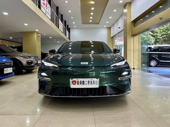 Фото 4 - Geely Galaxy Starshine 8 EM-i