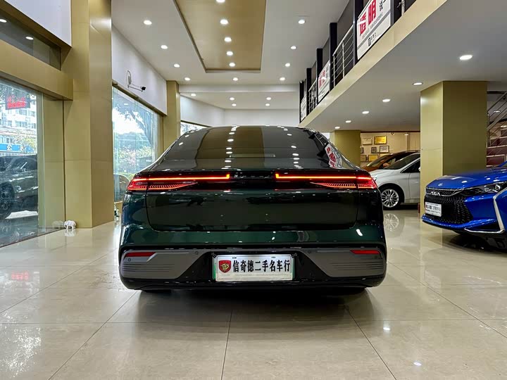 Фото 5 - Geely Galaxy Starshine 8 EM-i