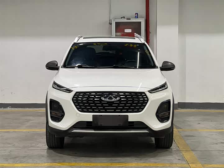 Фото 2 - Chery Tiggo 3x