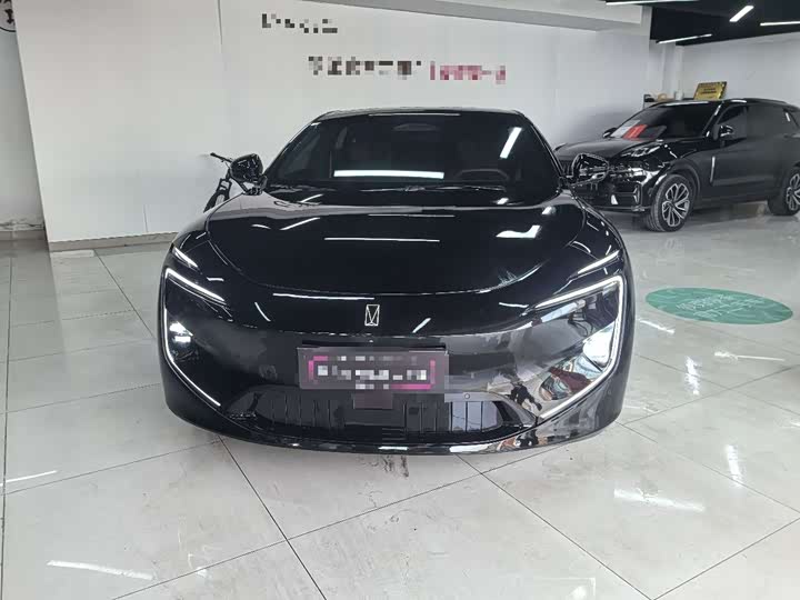 Фото 2 - Avatr 12