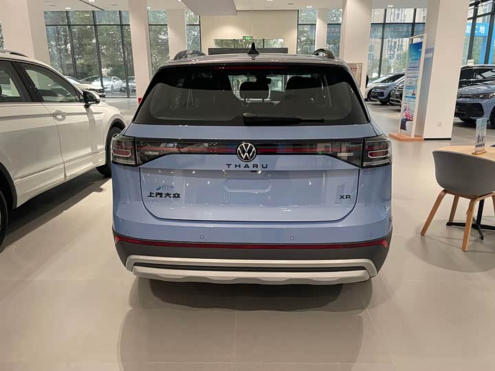 Фото 8 - Volkswagen Tharu