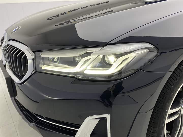 Фото 9 - BMW 5 Series