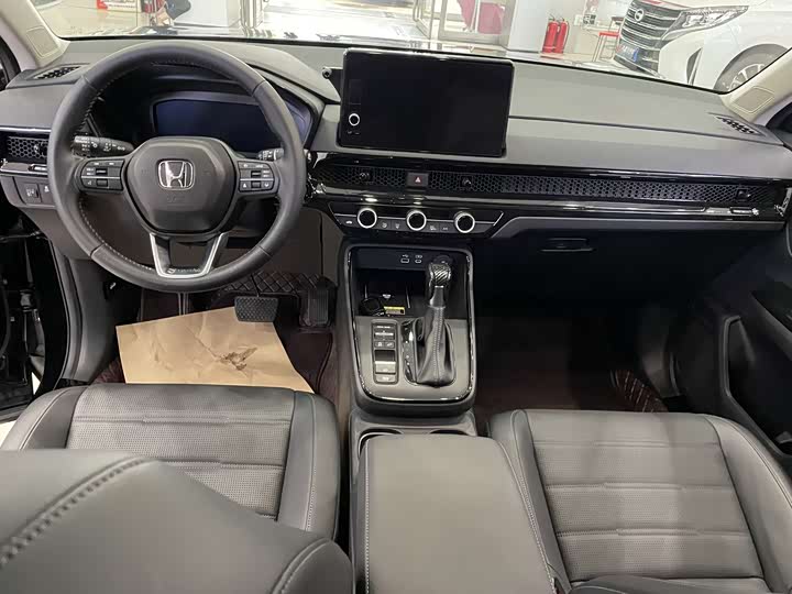 Фото 9 - Honda CR-V