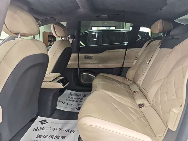 Фото 7 - Nio ET7