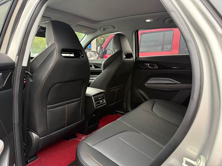 Фото 5 - Changan Oshan Z6