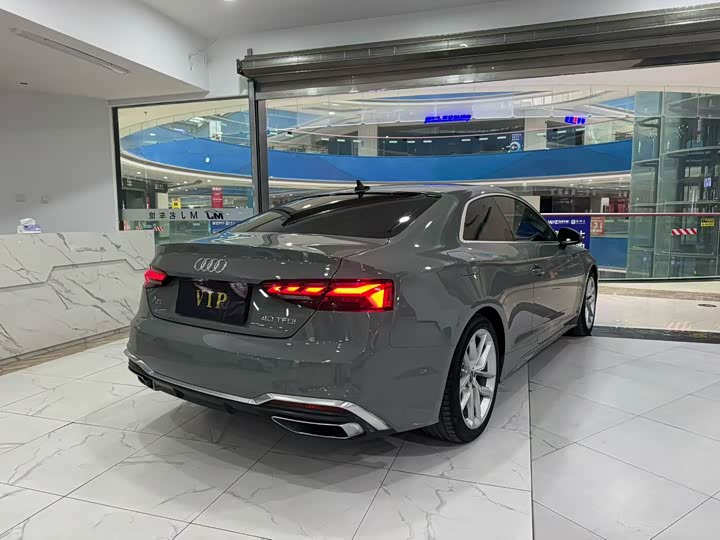 Фото 9 - Audi A5