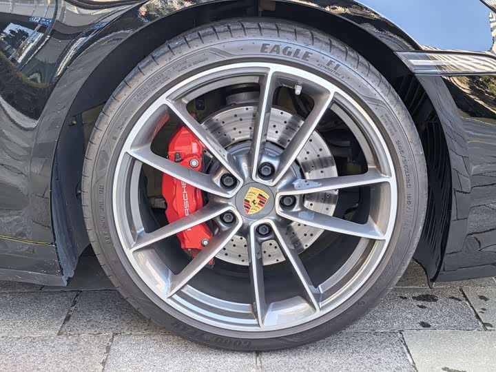 Фото 4 - Porsche 911