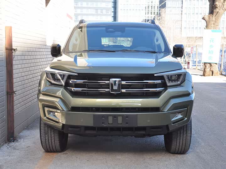 Фото 2 - Tank 400 Hybrid