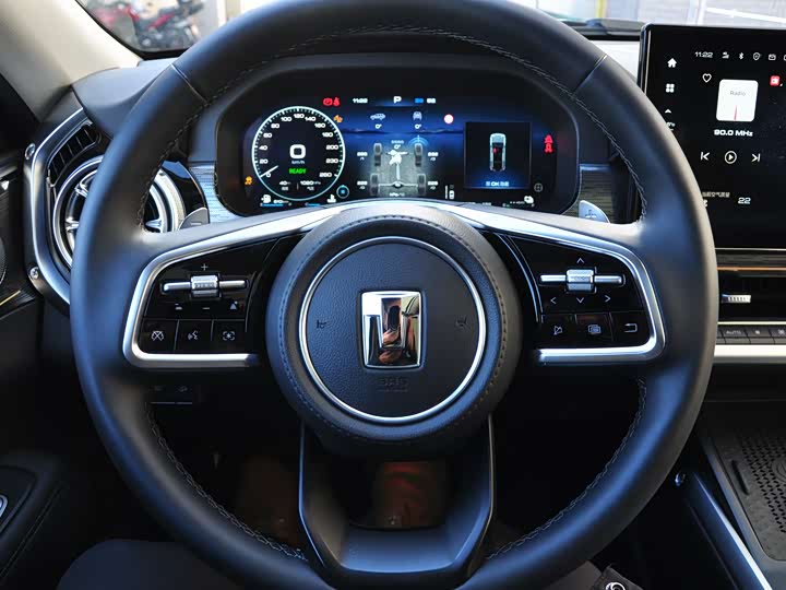 Фото 7 - Tank 400 Hybrid