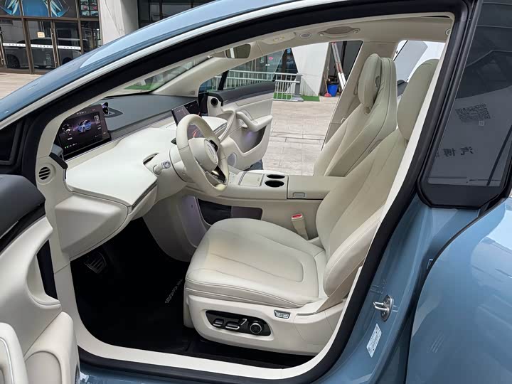 Фото 8 - Luxeed R7