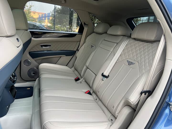 Фото 5 - Bentley Bentayga