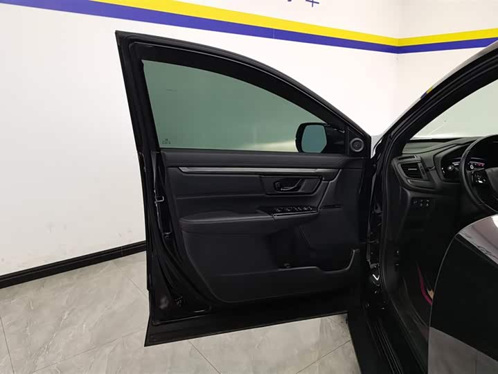 Фото 7 - Honda CR-V