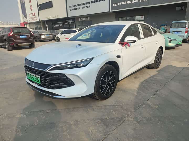 Фото 1 - BYD Qin L