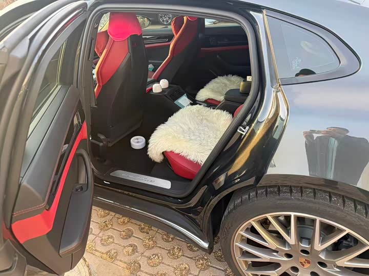 Фото 4 - Porsche Panamera