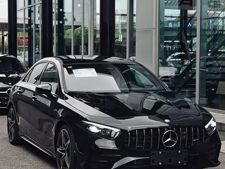 Фото 2 - Mercedes-Benz A-Class AMG