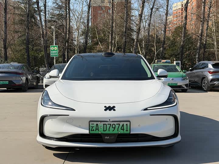 Фото 2 - IM motors L6