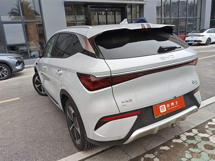 Фото 7 - BYD Yuan Plus