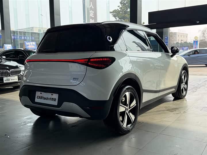 Фото 6 - Smart #1