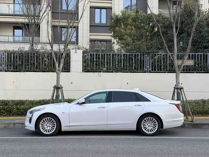 Фото 3 - Cadillac CT6