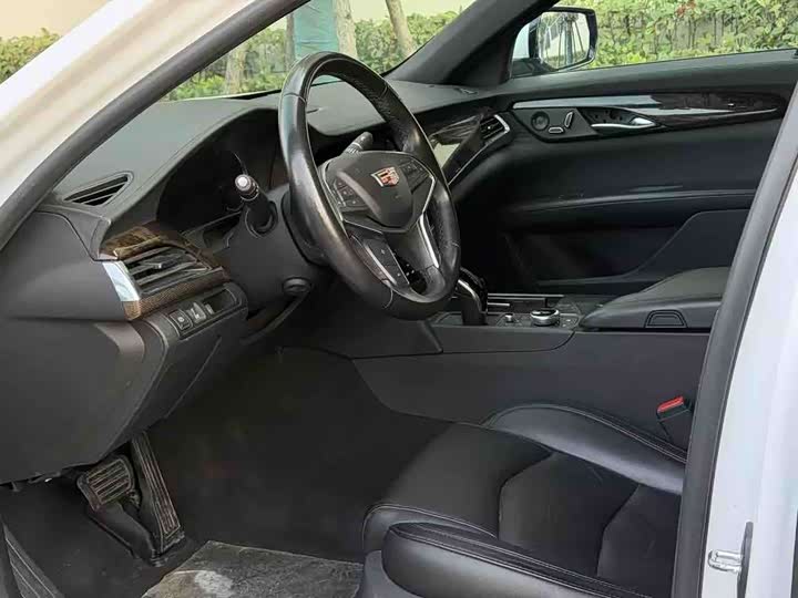 Фото 6 - Cadillac CT6