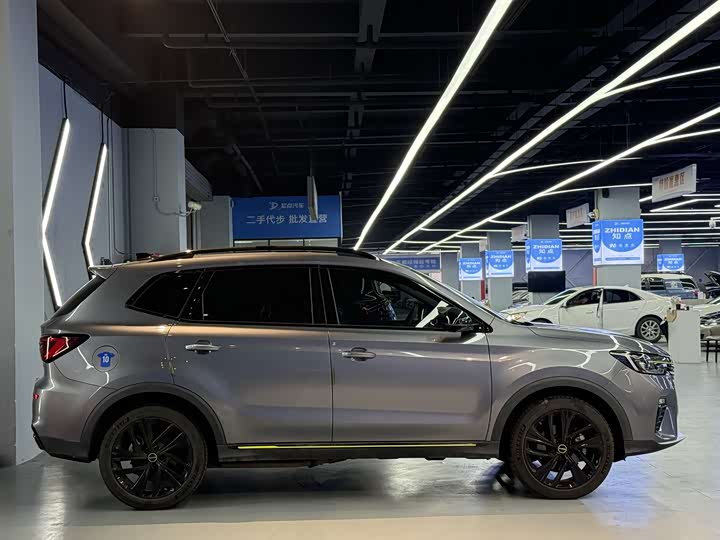 Фото 4 - Roewe RX5 Hybrid