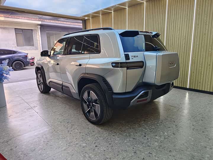 Фото 6 - BYD FangChengBao Titanium 3 (Tai 3)