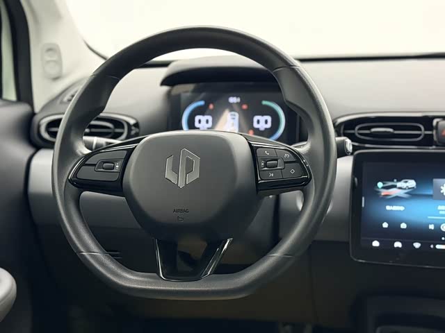 Фото 8 - Leapmotor T03