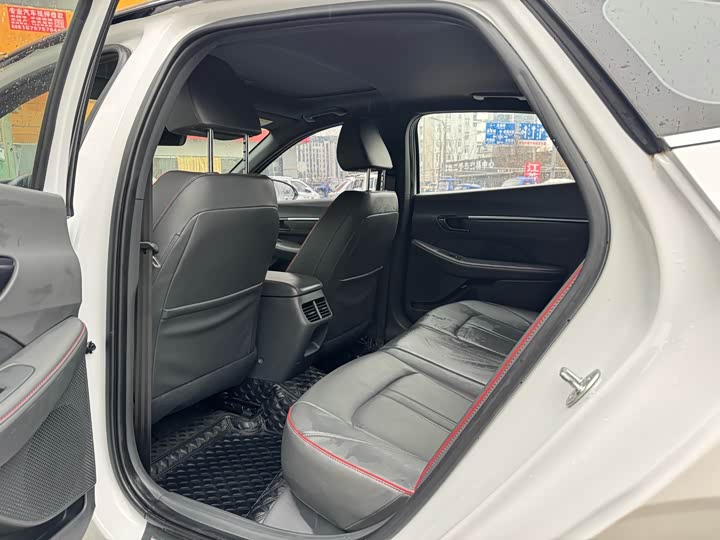 Фото 8 - Hyundai Sonata N Line