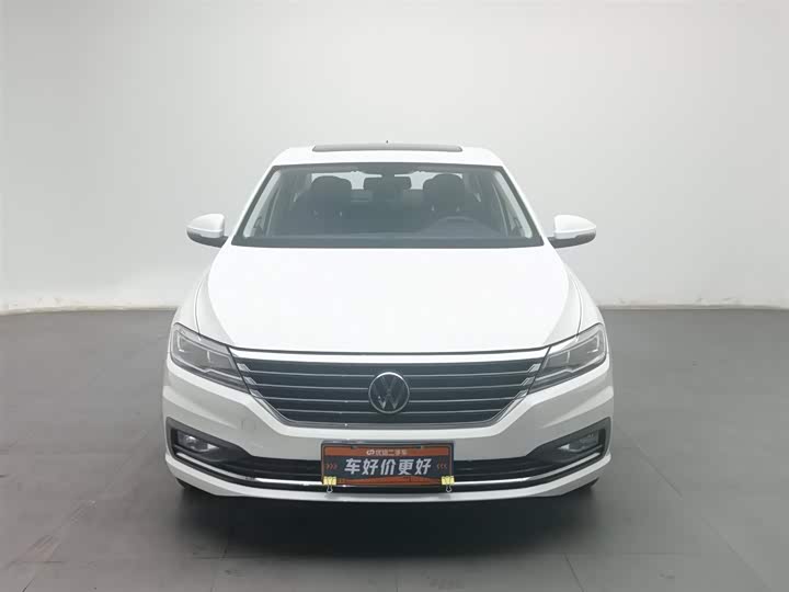 Фото 3 - Volkswagen Lavida