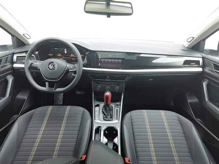 Фото 5 - Volkswagen Lavida