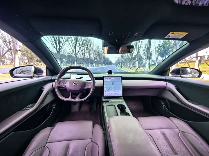 Фото 7 - Nio ET5T