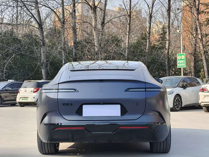 Фото 8 - Avatr 12