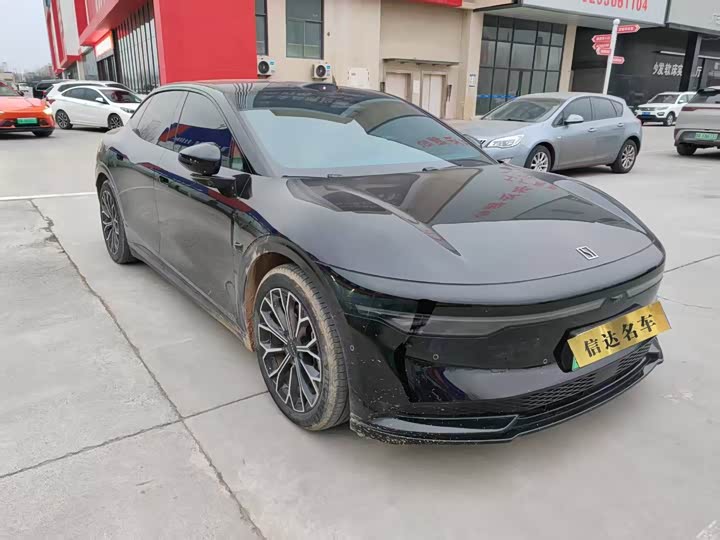 Фото 3 - Zeekr 007