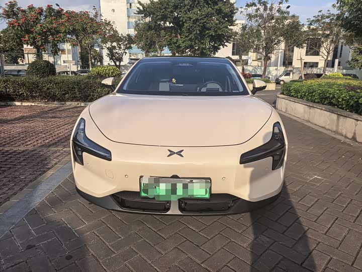 Фото 2 - XPeng Mona M03