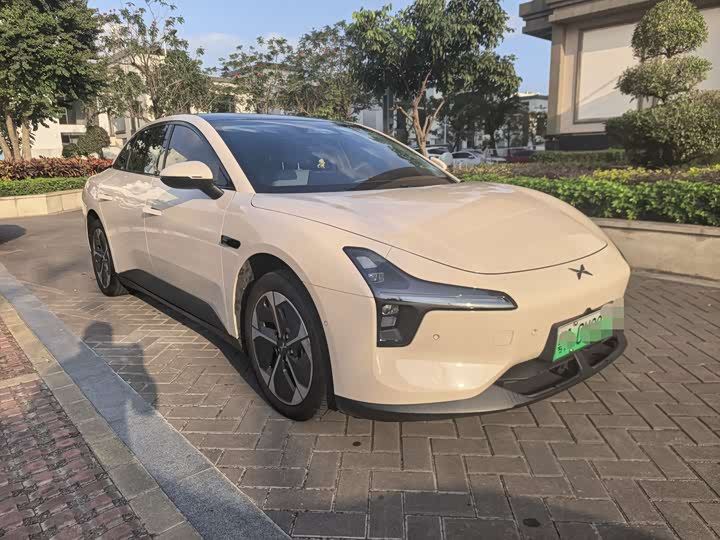 Фото 3 - XPeng Mona M03