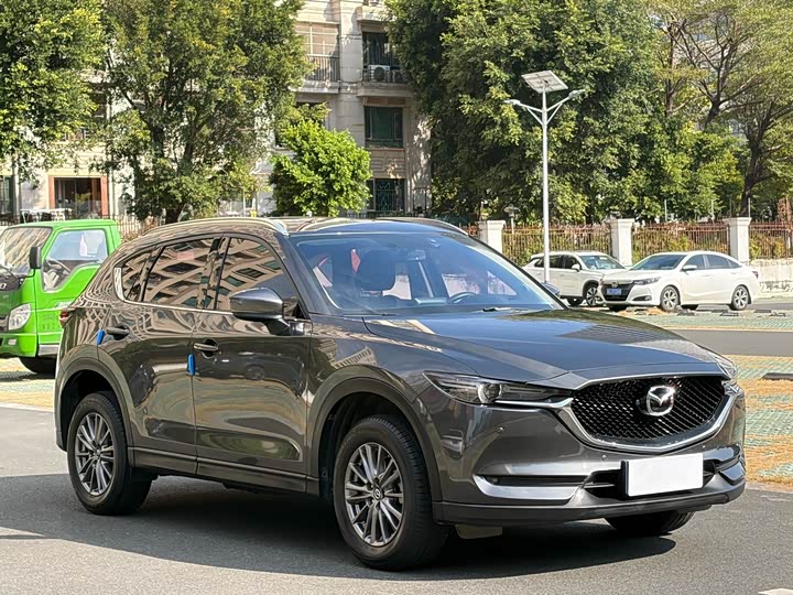 Фото 3 - Mazda CX-5