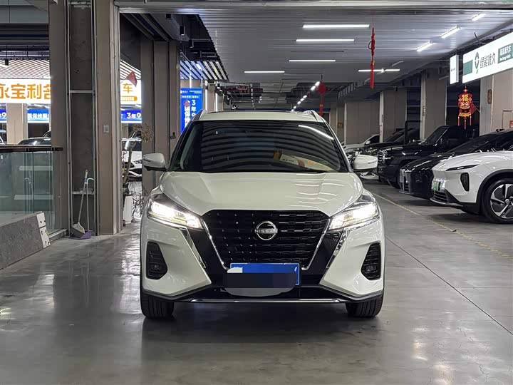 Фото 2 - Nissan Kicks