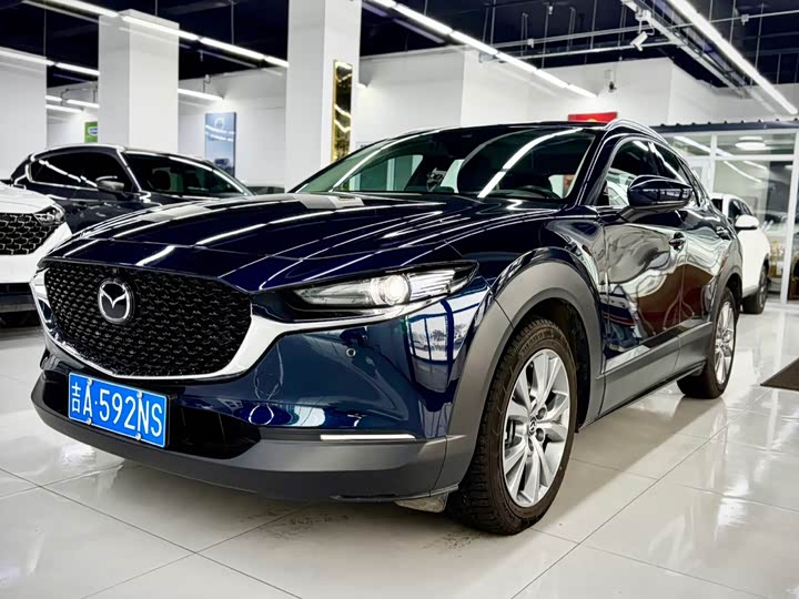 Фото 1 - Mazda CX-30