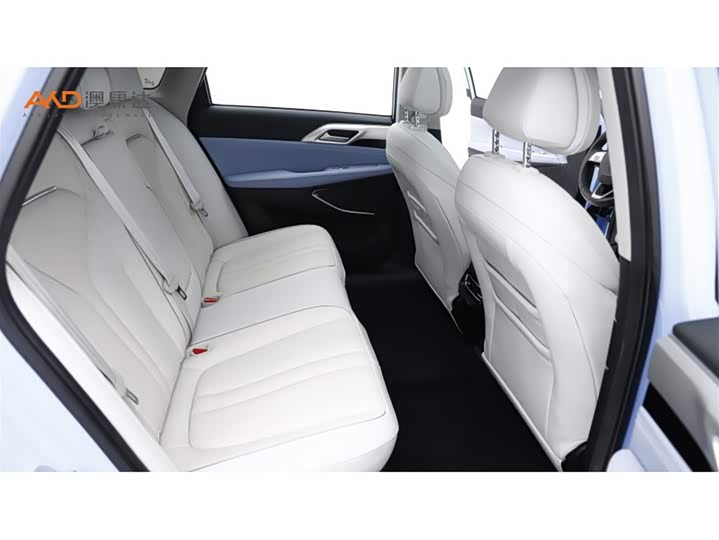 Фото 8 - XPeng P5