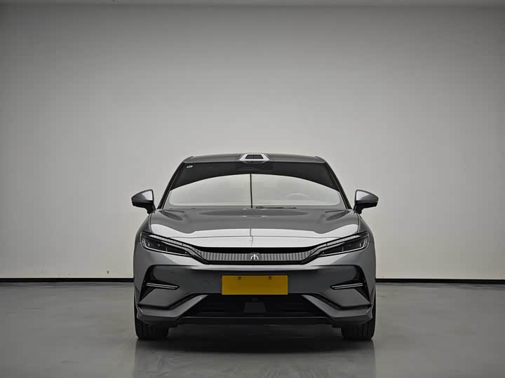 Фото 2 - BYD Song L