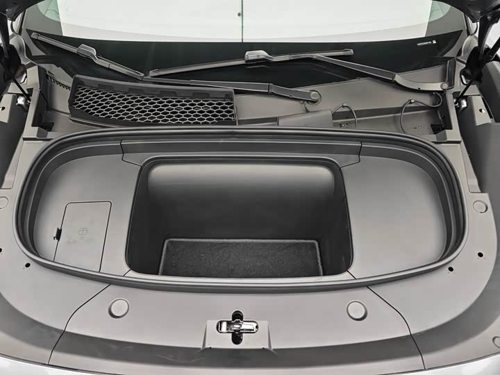 Фото 9 - BYD Song L