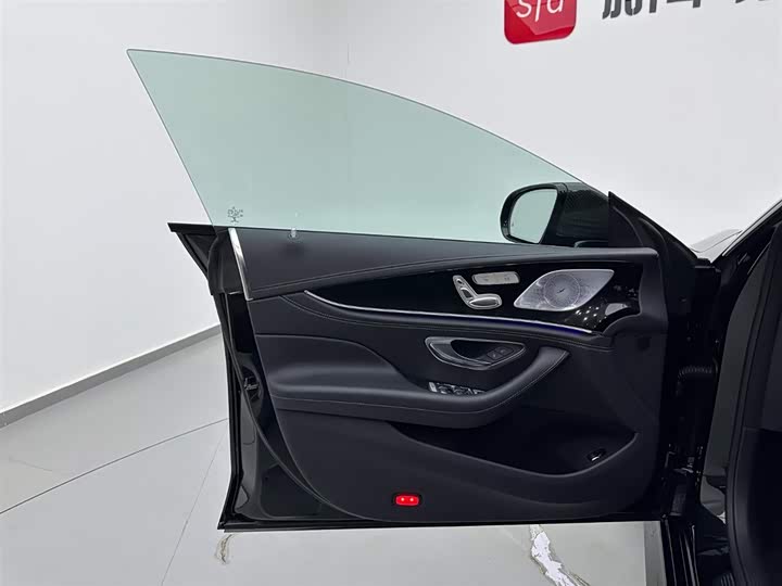 Фото 8 - Mercedes-Benz AMG GT