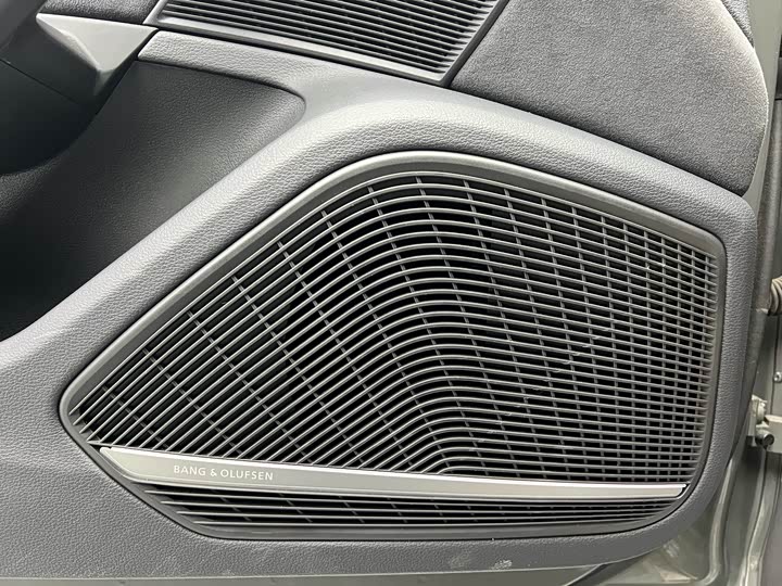 Фото 6 - Audi S4