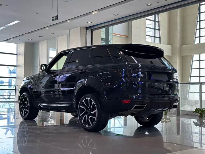Фото 9 - Land Rover Range Rover Sport