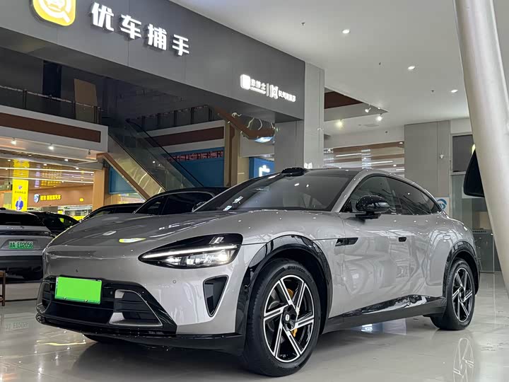 Фото 1 - Xiaomi YU7