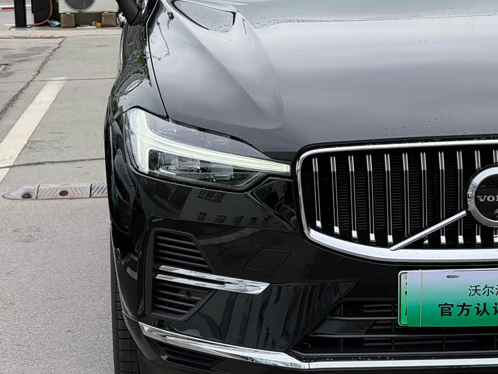 Фото 3 - Volvo XC60 Hybrid