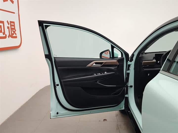 Фото 8 - XPeng P5