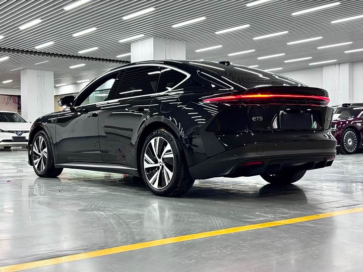 Фото 4 - Nio ET5